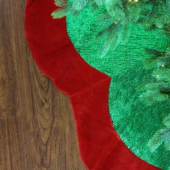 60" Metallic Green And Red Trim Scalloped Edge Christmas Tree Skirt 6 60" Metallic Green And Red Trim Scalloped Edge Christmas Tree Skirt -Optimal Christmas Shop b60bdyptscvxejgotisjpdsssiyeocch 85685.1667533586