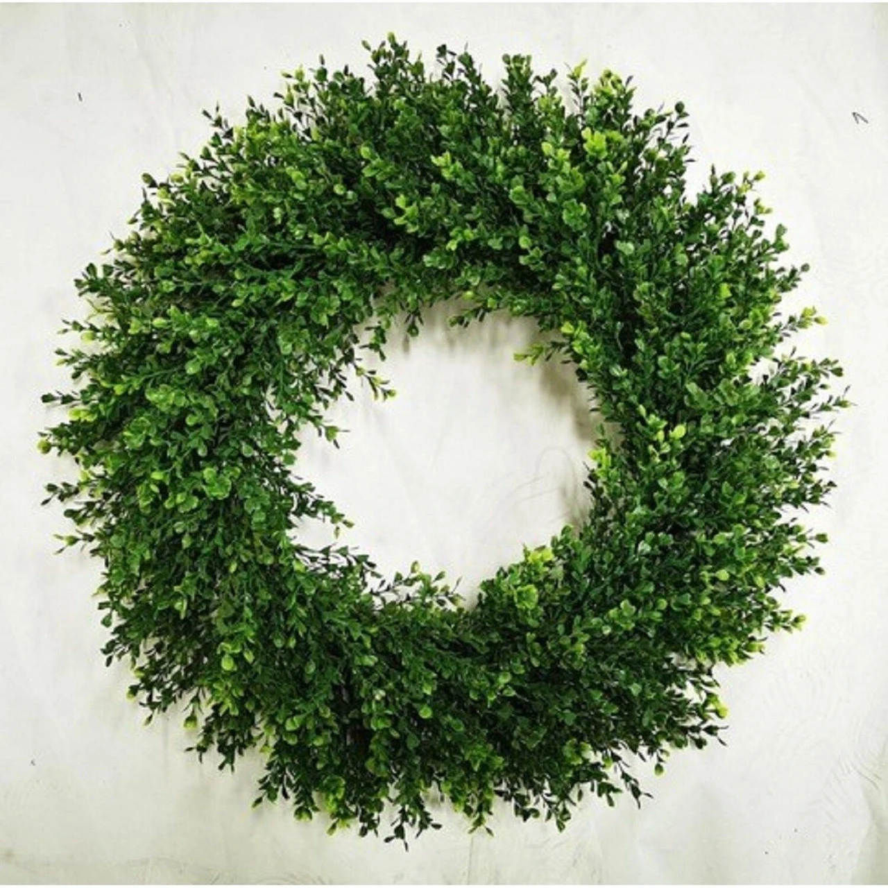 Boxwood Artificial Christmas Wreath, 16-Inch, Unlit 4 Boxwood Artificial Christmas Wreath, 16-Inch, Unlit - Image 2