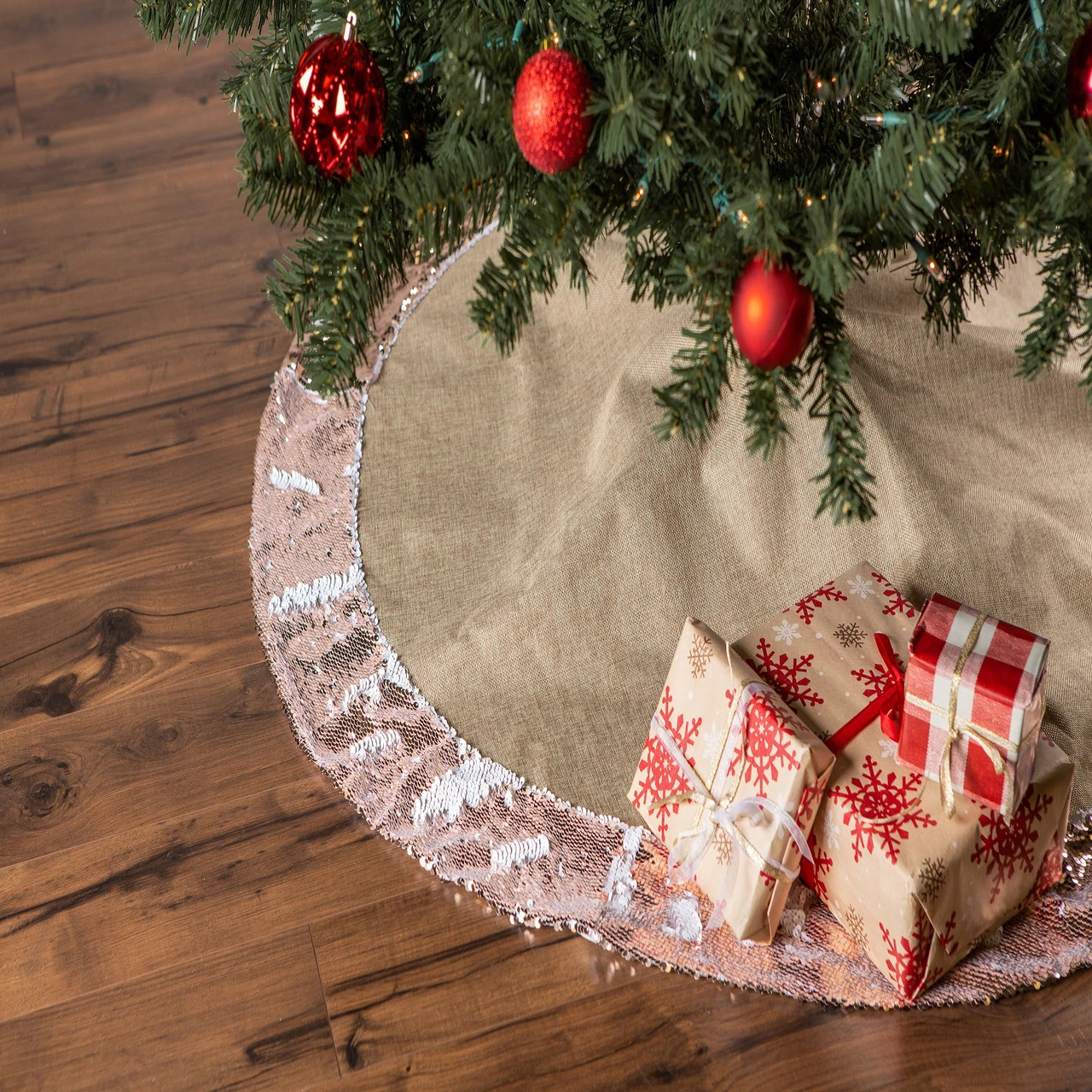 48" Brown Round Christmas Tree Skirt With Champagne Sequin Border 4 48" Brown Round Christmas Tree Skirt With Champagne Sequin Border - Image 2
