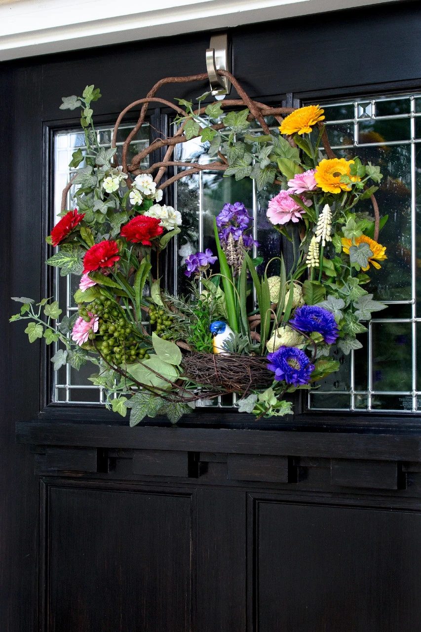 Green Decorative Spring Floral Wreath, 22-Inch 7 Green Decorative Spring Floral Wreath, 22-Inch - Image 5