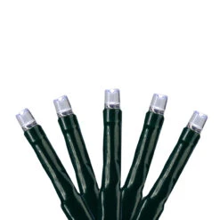 200 Pure White Cluster LED Wide Angle Christmas Lights - 20.5 Ft Green Wire