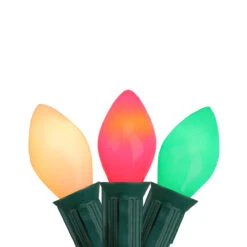 Set Of 25 Opaque Red, White And Green C7 Christmas Light Set, 24ft Green Wire