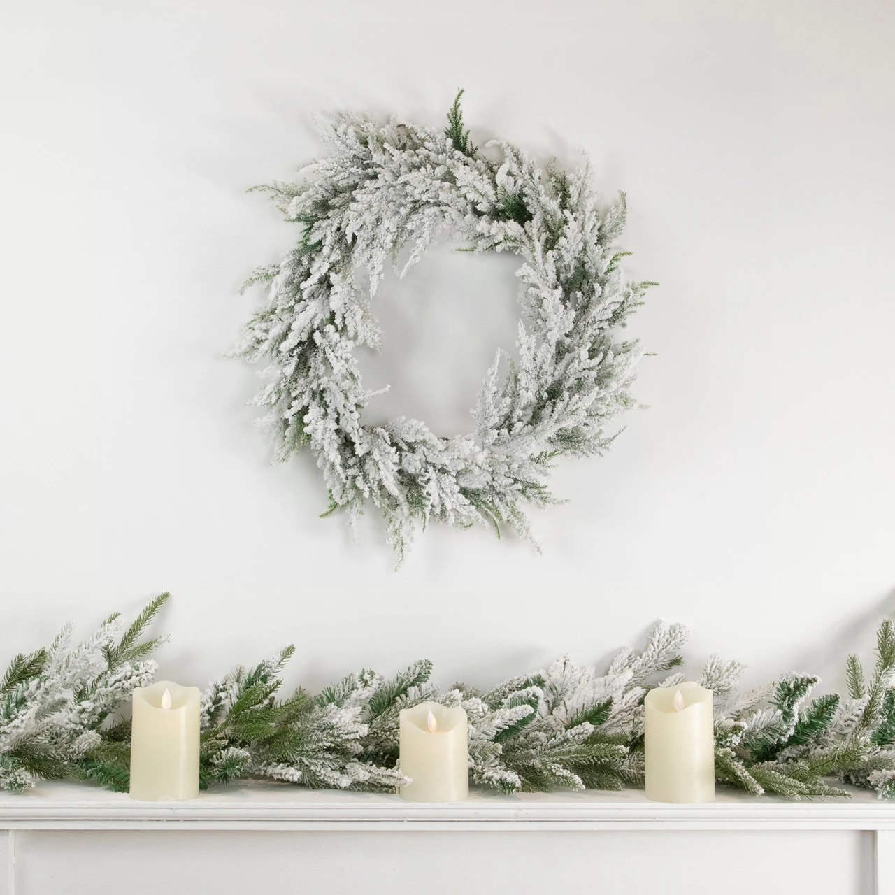 Heavily Flocked Pine Artificial Christmas Wreath, 20-Inch, Unlit 4 Heavily Flocked Pine Artificial Christmas Wreath, 20-Inch, Unlit - Image 2