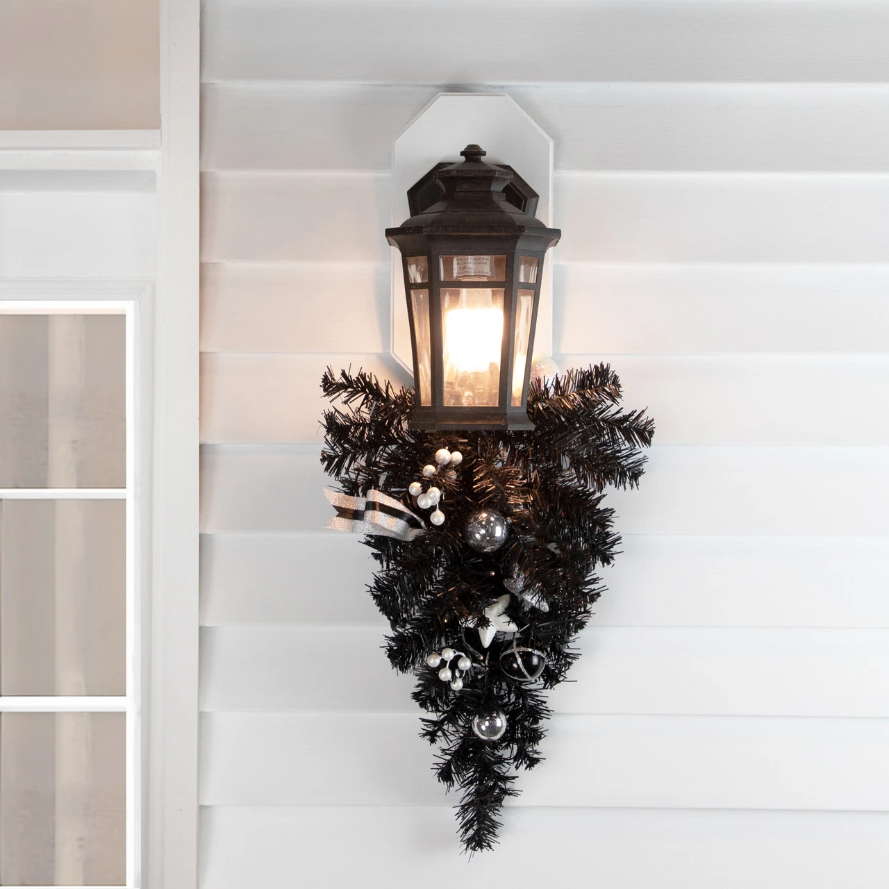 20" Pre-lit Decorated Black Pine Artificial Teardrop Christmas Swag, Warm White LED Lights 4 20" Pre-lit Decorated Black Pine Artificial Teardrop Christmas Swag, Warm White LED Lights - Image 2