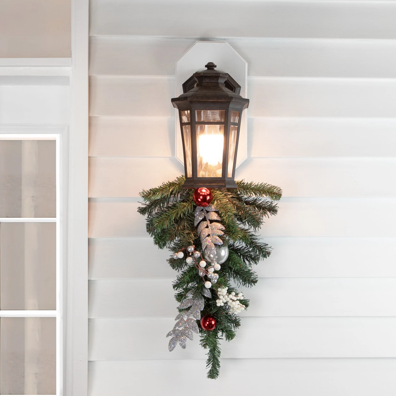 20" Pre-lit Decorated Green Pine Artificial Teardrop Christmas Swag, Cool White LED Lights 4 20" Pre-lit Decorated Green Pine Artificial Teardrop Christmas Swag, Cool White LED Lights - Image 2