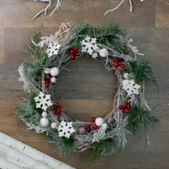 Snowflakes And Berries Winter Foliage Christmas Wreath, 24-Inch, Unlit -Optimal Christmas Shop northlight sh01776 2 79458.1667657600