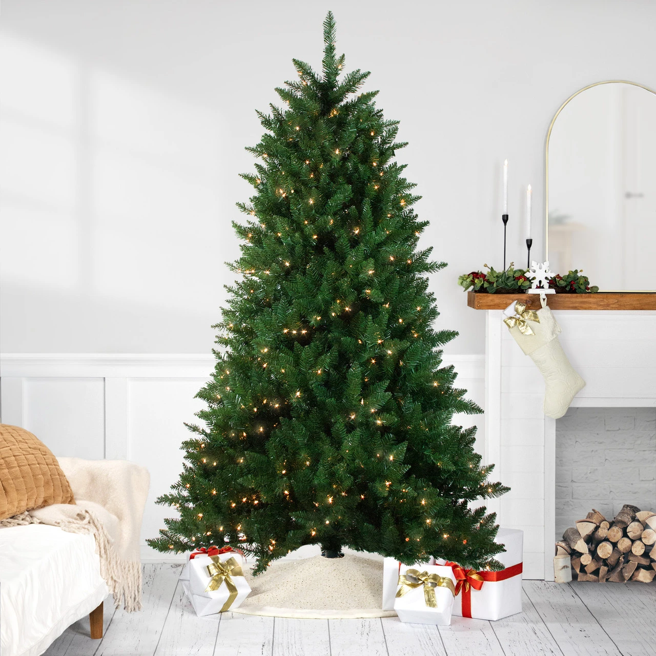 7.5' Pre-Lit Medium Montana Pine Artificial Christmas Tree - Clear Lights 3 7.5' Pre-Lit Medium Montana Pine Artificial Christmas Tree - Clear Lights