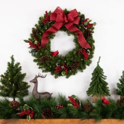 Pre-Lit Canadian Pine Artificial Christmas Wreath, 24-Inch, Clear Lights -Optimal Christmas Shop northlight v15837 3 02205.1682520619