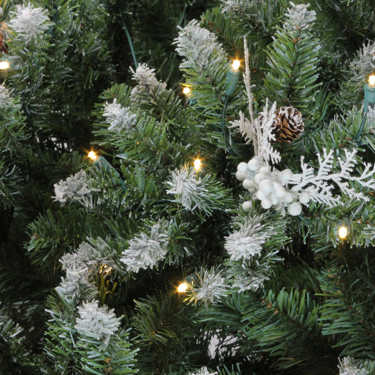 6.5' Pre-Lit Medium Frosted Sierra Fir Artificial Christmas Tree - Warm Clear LED Lights 5 6.5' Pre-Lit Medium Frosted Sierra Fir Artificial Christmas Tree - Warm Clear LED Lights - Image 3