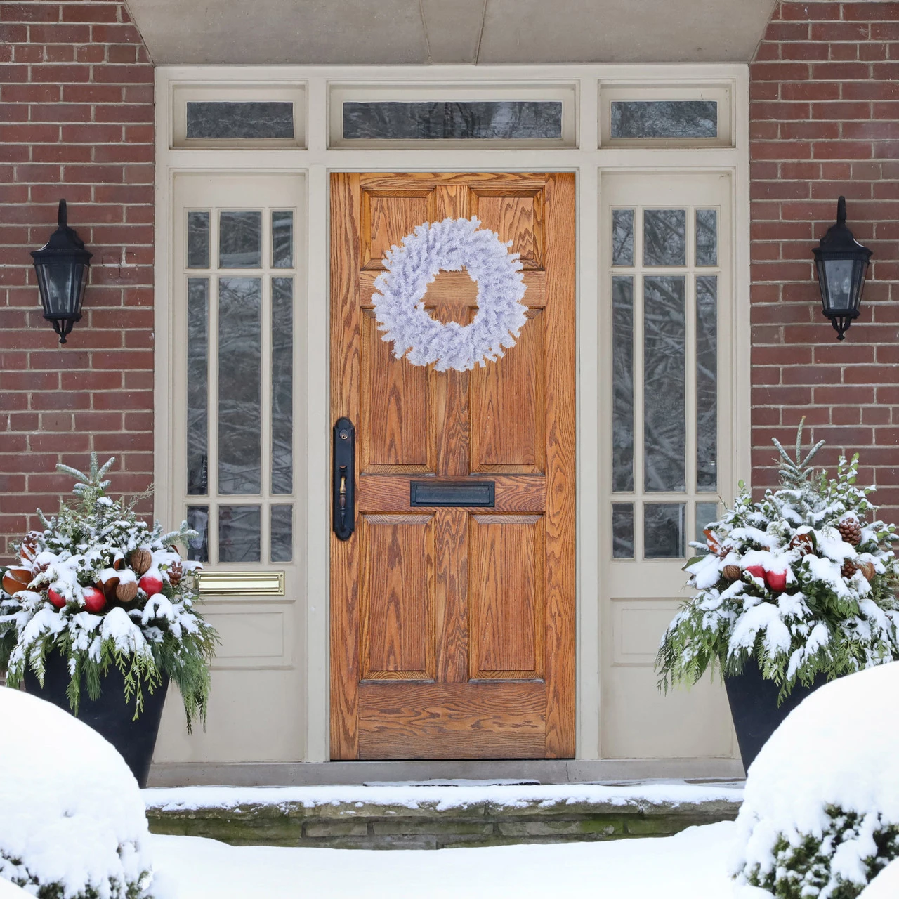 White Crystal Spruce Artificial Christmas Wreath - 20-Inch, Unlit 4 White Crystal Spruce Artificial Christmas Wreath - 20-Inch, Unlit - Image 2