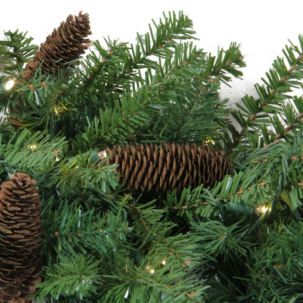 Pre-Lit Dakota Red Pine Commercial Artificial Christmas Wreath - 60-Inch, Warm White LED Lights 4 Pre-Lit Dakota Red Pine Commercial Artificial Christmas Wreath - 60-Inch, Warm White LED Lights - Image 2