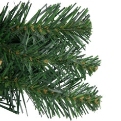 Buffalo Fir Artificial Christmas Wreath - 30-Inch, Unlit 8 Buffalo Fir Artificial Christmas Wreath - 30-Inch, Unlit -Optimal Christmas Shop northlight z99647 3new 60581.1671643441