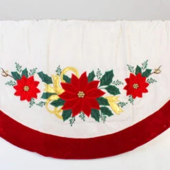 48" Ivory And Red Poinsettia Christmas Tree Skirt With Beads -Optimal Christmas Shop pxuk6zv5shnokcuzxogvmeblowofe7dp 35 30018.1667662743