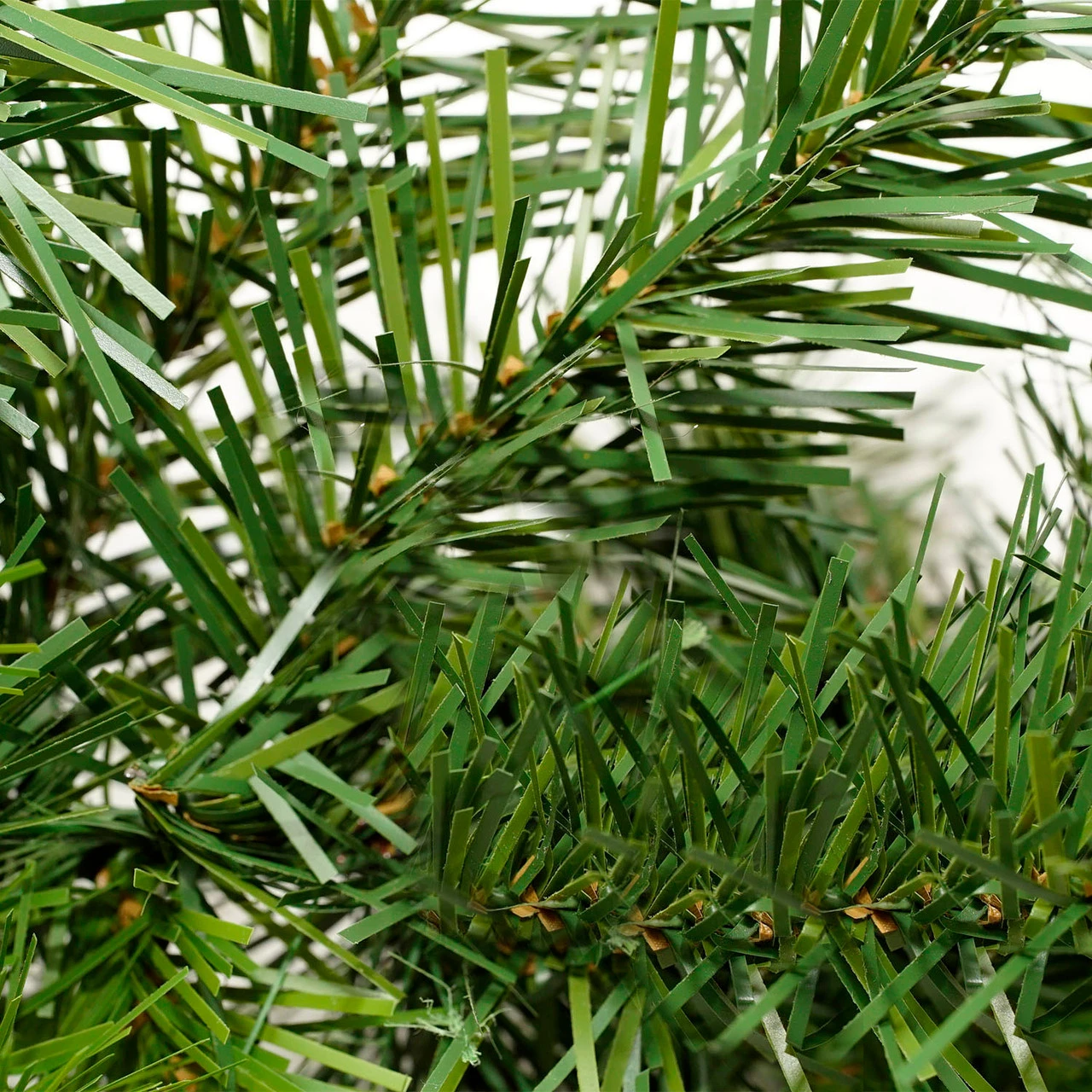 50' X 14" Cashmere Mixed Pine Commercial Artificial Christmas Garland - Unlit 4 50' X 14" Cashmere Mixed Pine Commercial Artificial Christmas Garland - Unlit - Image 2